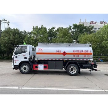 油車罐小型油罐車廠家