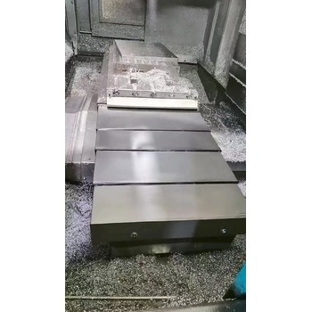 伸縮防護罩-湖北數控機床鋼板防護罩定制廠家