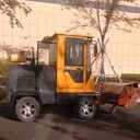 多功能企業(yè)掃雪車,速度快，效率高，駕駛方便