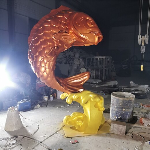曲陽(yáng)玻璃鋼金魚(yú)雕塑加工廠