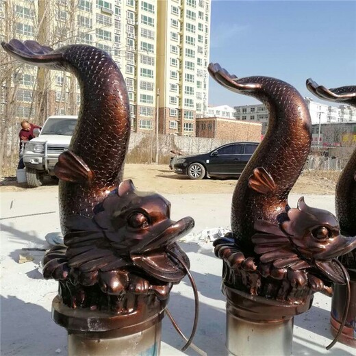 仿銅金魚(yú)雕塑加工定制