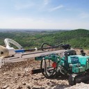 重慶基坑支護(hù)孔山KS669潛孔鉆機(jī)