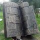 書本雕塑圖