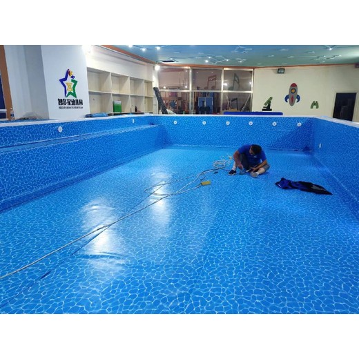 鋼結構兒童泳池施工案例