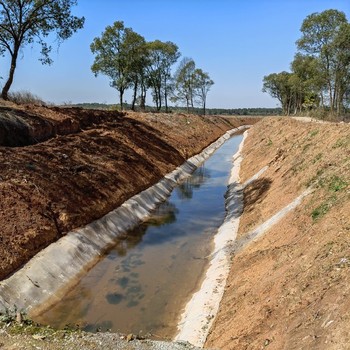 嘉兴高速路水渠防护固化水泥毯