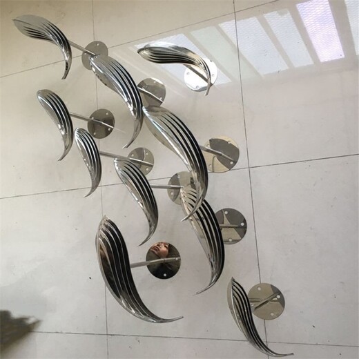 公園水池小魚(yú)雕塑不銹鋼幾何魚(yú)群雕塑