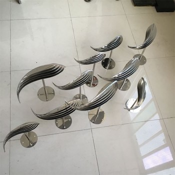 不銹鋼鏡面魚群雕塑抽象幾何小魚雕塑制作