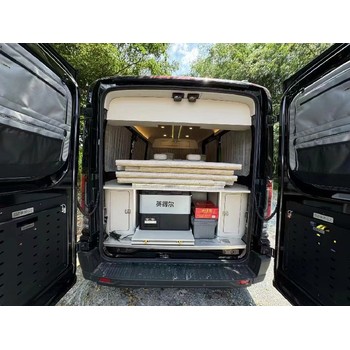 河北石家莊福特房車內飾改裝