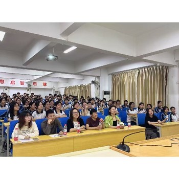 深圳高一女孩心理疏導田燕心理團隊