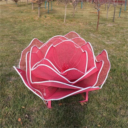 鐵藝發(fā)光花朵雕塑鋼絲網(wǎng)格花朵雕塑制作