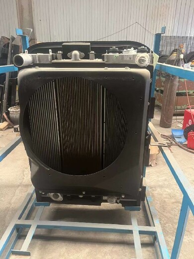 提供小松各機(jī)型散熱器418-03-48102