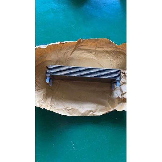 提供小松各機(jī)型散熱器418-03-21131