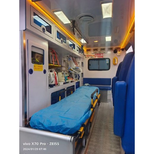 重慶120救護車轉運出租費用救護車轉運