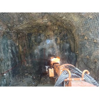 天津多功能礦山液壓錨桿臺車,煤礦錨桿液壓鉆機(jī)