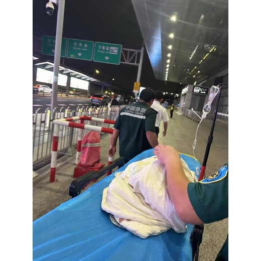 上海120救護車轉(zhuǎn)運出租收費價格表,120長途救護車轉(zhuǎn)運病人