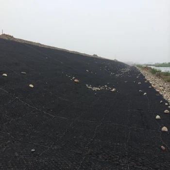 崇左加筋麥克墊山體高邊坡防護