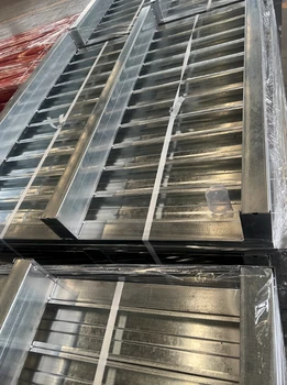 上海大型四向托盤(pán)板材托盤(pán)河南貨架廠(chǎng)