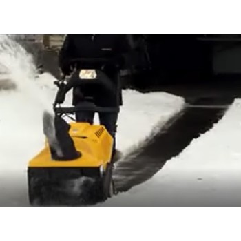 彈性地面除雪機STM221,清雪無痕不傷地面