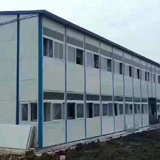 鄂爾多斯供應集裝箱房廠家,工地項目部活動板房上門安裝