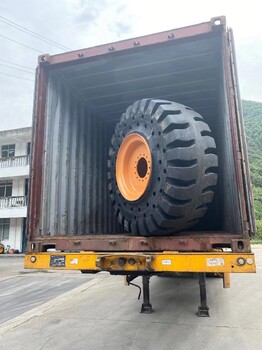填充輪胎填充輪胎500/45-22.5林業(yè)輪胎