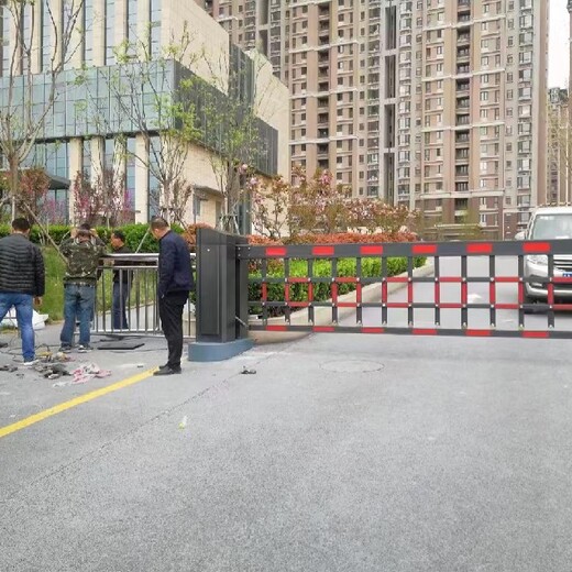 膠南市車庫自動升降桿門衛(wèi)停車桿小區(qū)道閘-推薦魯冠廠家上門安裝