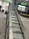湛江爬坡鏈板輸送機(jī),工廠直銷