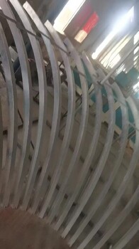 常州耐用的拉彎鋁方管,仿木紋拉彎鋁方管多少錢一米
