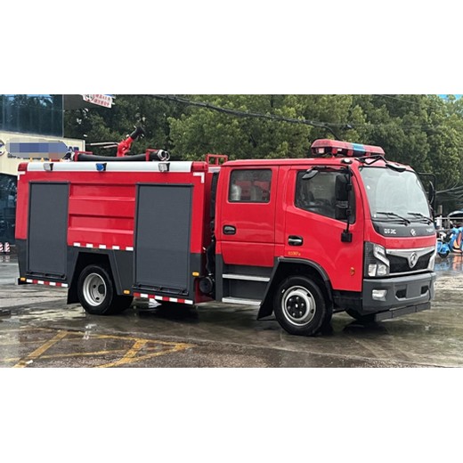 東風(fēng)多利卡6噸應(yīng)急消防車救援消防車水罐消防車救火車