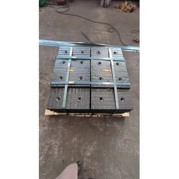 四川自贡堆焊高铬合金耐磨钢板8+8双金属耐磨钢板生产厂家