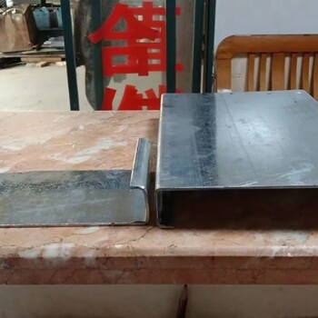 重慶鍍鋅C型鋼、熱鍍鋅電纜橋架C型鋼/C型鋼檁條加工廠