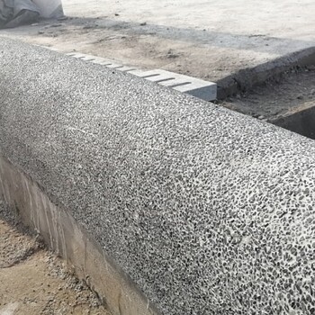 唐山市淺灰色水洗石路面，玻璃骨料礫石聚合物洗砂地坪施工電話