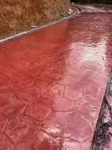 廈門(mén)旅游城市彩色水泥壓花地坪材料，壓?；炷龄佈b建設新標準