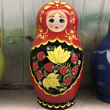 玻璃鋼套娃雕塑，彩繪效果，生動形象