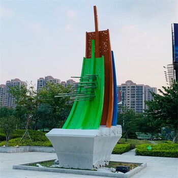 不銹鋼帆船雕塑，抽象造型，象征航海精神
