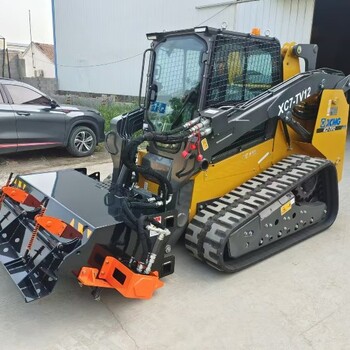 滑移裝載機(jī)拌合機(jī)