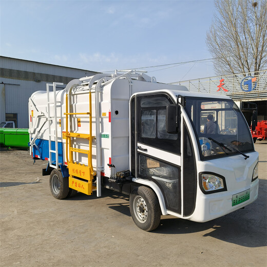 小型消防車微型消防車消防灑水車多功能消防車