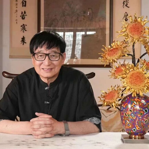 朱炳仁代表作《燃燒的向日葵》銅雕藝術(shù)大展
