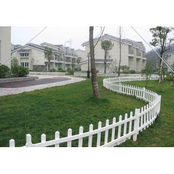 PVC護(hù)欄成都廠家PVC別墅庭院護(hù)欄圍墻柵欄廠區(qū)欄桿