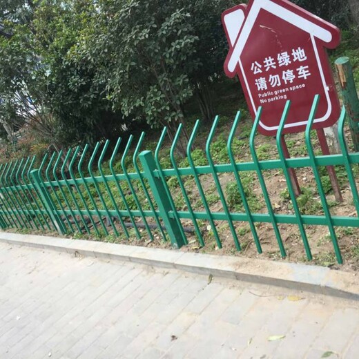 西昌綠化帶護(hù)欄銷售廠家綠化帶鋅鋼柵欄圍欄防護(hù)圍欄