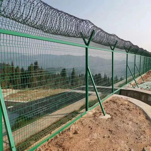 Y型柱刀片刺護欄網(wǎng)機場圍界網(wǎng)高安全公路機場框架護欄網(wǎng)