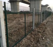 铁路桥下框架护栏网铁路防护栅栏隔离围栏网水泥柱护栏网