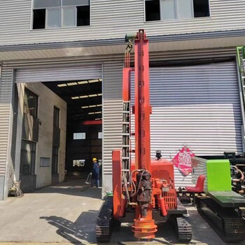 供應(yīng)光伏打樁機(jī)山地混凝土太陽能電站引孔機(jī)履帶式螺旋鉆機(jī)