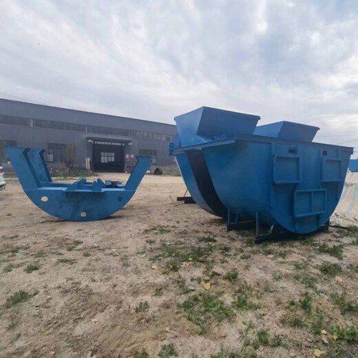 防滲漏混凝土水渠成型機(jī)現(xiàn)澆一次成型自走式渠道滑模機(jī)水溝成型機(jī)