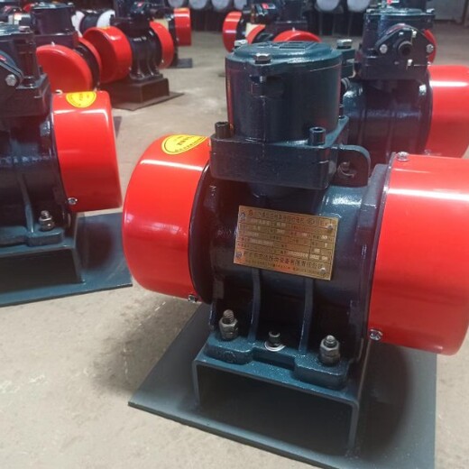 礦山振動(dòng)電機(jī)型號(hào)6級(jí)0.2KW高頻變頻控制柜振動(dòng)馬達(dá)廠家
