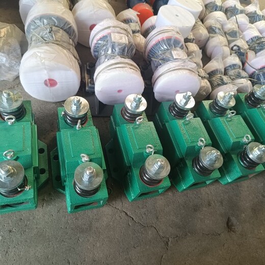 宏達國標振動電機電磁倉壁振動器380V/220V電機廠家現(xiàn)貨