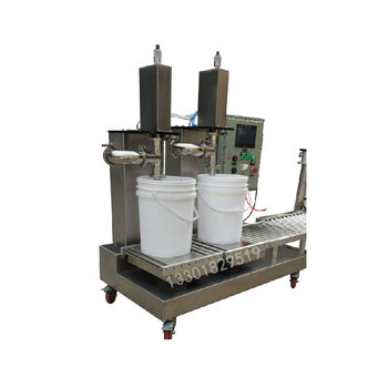 香蕉液灌裝機(jī),16KG旋蓋轉(zhuǎn)盤式灌裝機(jī)
