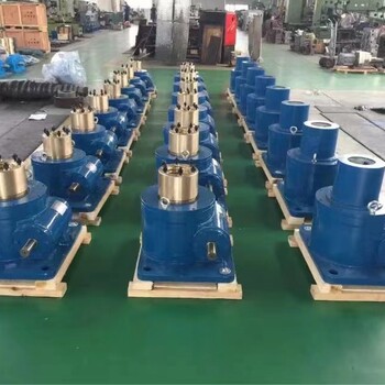 托輥升降機(jī)2500T3000T焊接托輥設(shè)備10臺(tái)聯(lián)動(dòng)升降機(jī)