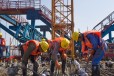 出国劳务派遣公司阿拉伯沥青摊铺机司机建筑工保险月薪2.8万