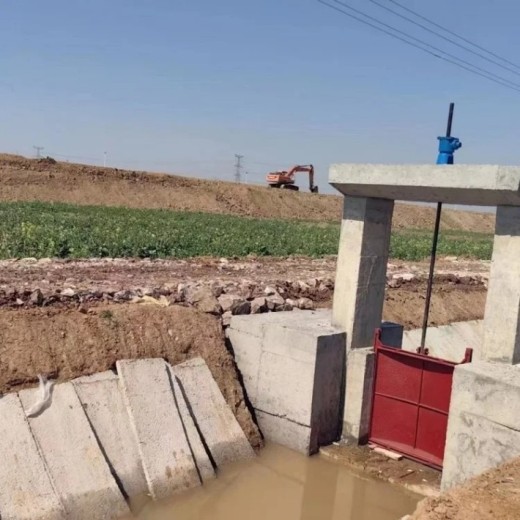 伊春供应农用灌溉手提式机闸一体闸门