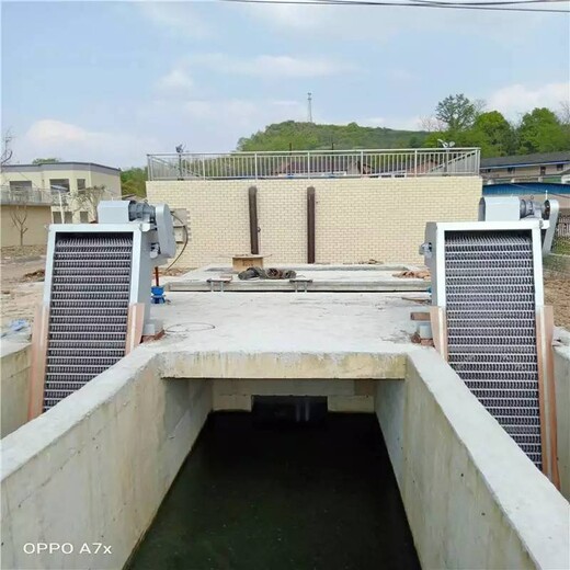 HQN回轉(zhuǎn)式清污機(jī)抓斗式清污機(jī)鋼絲繩格柵除污機(jī)價(jià)格